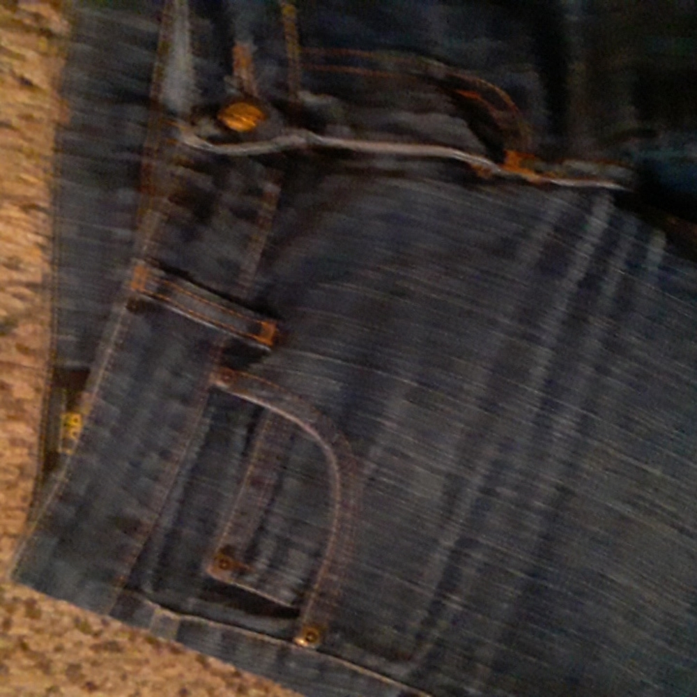 Jean's - Picture 2 of 8